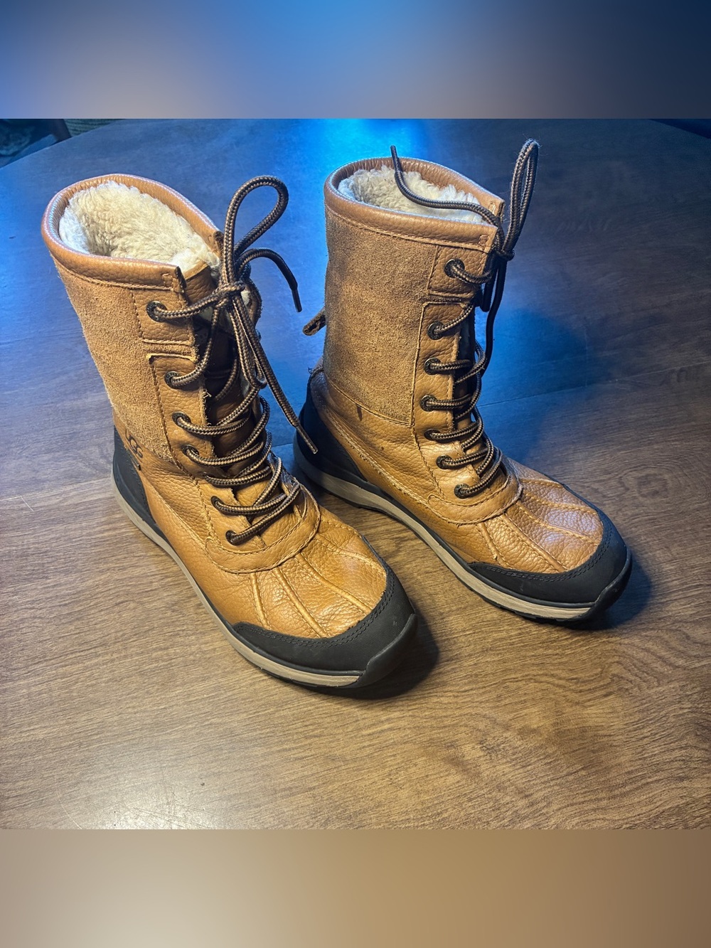 UGG WOMEN ADIRONDACK II WATERPROOF WINTER BOOTS CHESTNUT SIZE 6.5